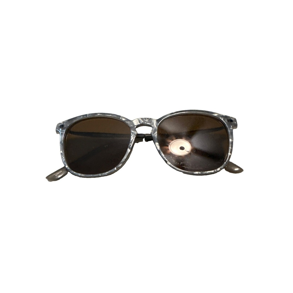 ladies polarized sunglasses With Gray Marble Rim And Smoke Lenses.